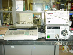 High performance liquid chromatograph